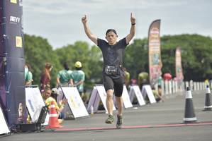 BIB: 
                            <button type="button" onclick="openModal(4945787)" class="btn btn-primary btn-sm float-right btn-popup" data-toggle="modal" data-target=".modal-high-quality">
                        <i class="fas fa-shopping-cart"></i> Add to Cart
                    </button>
                                            <button type="button" onclick="isThisMe(4945787, true)" class="btn btn-success btn-sm float-right btn-popup btn-isme hidden" data-toggle="tooltip" data-placement="bottom" title="นี่คือรูปของคุณใช่ไหม คลิกที่นี่เพื่อเอาเข้าอัลบั้ม">
                        <i class="fas fa-plus"></i> Add to album
                    </button>
                    <button type="button" onclick="isThisMe(4945787, false)" class="btn btn-warning btn-sm float-right btn-popup btn-isnotme hidden">
                        <i class="fas fa-ban"></i> Remove from album
                    </button>